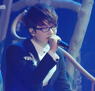 크말컴백콘 존잘.png