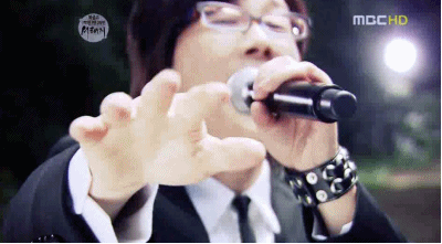 2009870605_23c9e110_237896884_442c2eb6 28129-1.gif