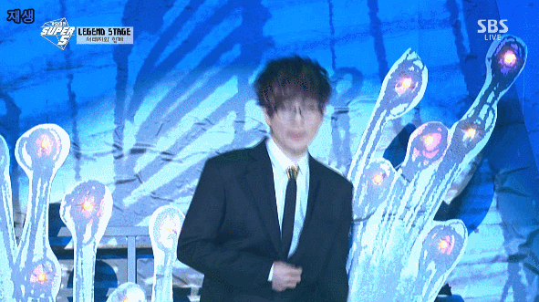 3034859935_42d8b7b5_2108949253_959c0384.gif