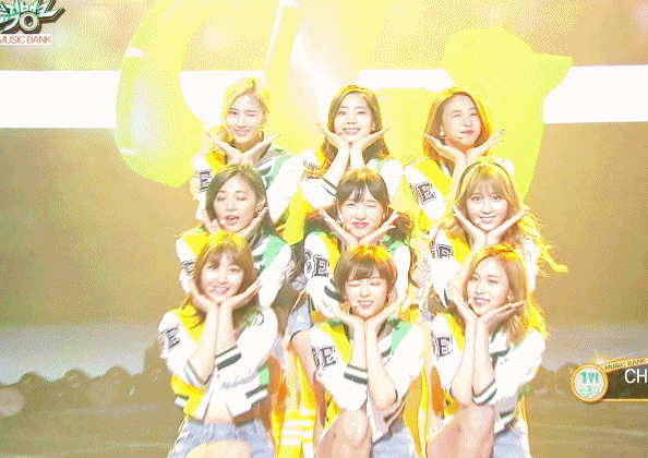 2009478576_c369c9fd.gif