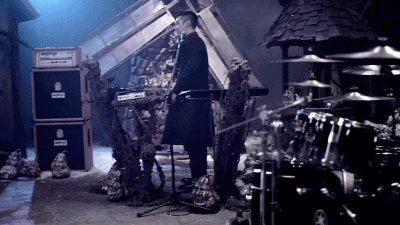 09.gif