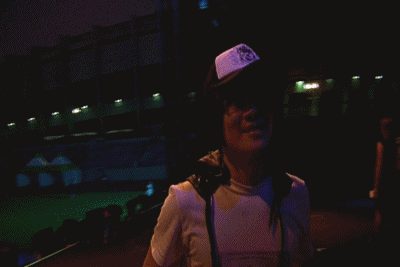1129446686_e9ab7cfc.gif
