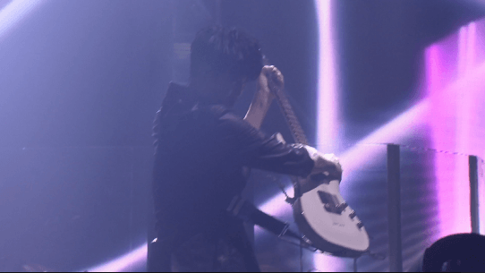 gif (1).gif
