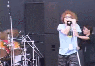 1129446686_7cd90f7d.gif