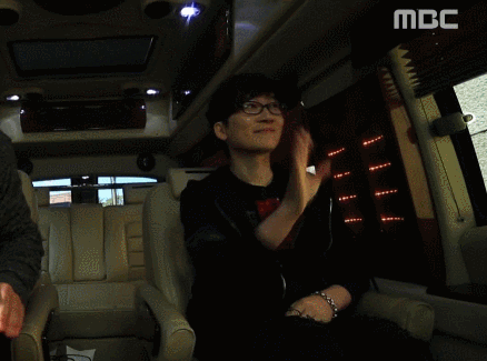 2009870605_d282b09c_EgGgvNO.gif