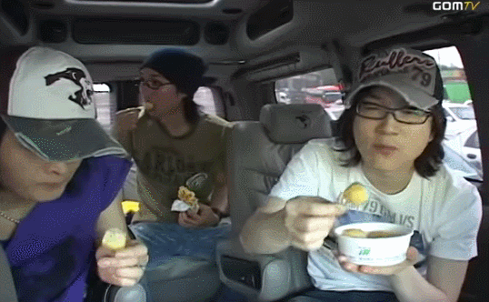 1129446686_d02c720e.gif