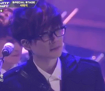 2041951466_b000c9fa.gif