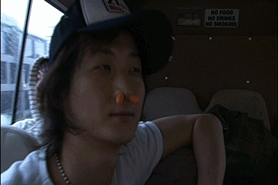 2106221408_8a91adbf.gif